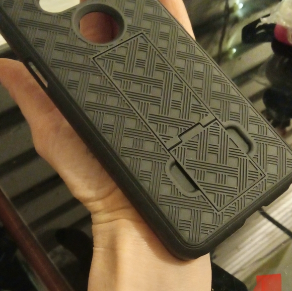 Variety of Phone Covers - Picture 4 of 14